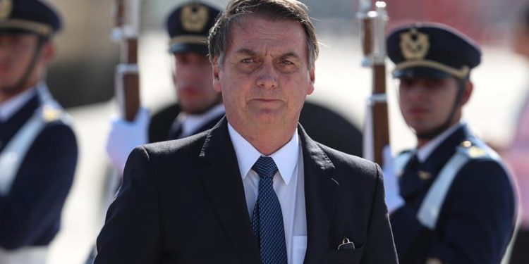 Bolsonaro sobre el arresto de Temer: «Cada uno responde por sus actos»