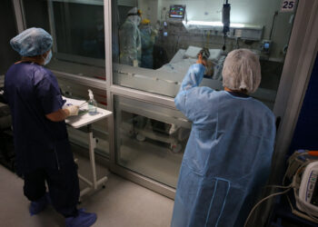 Uruguay emite su último informe diario de la covid-19 que pasa a ser semanal