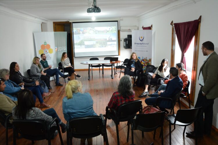 Presentaron en Carmelo iniciativa de «Fondo Concursable para el Sector Turístico»