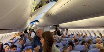 Consulado de Uruguay en Brasilia sigue la situación de los heridos en vuelo de Air Europa