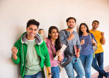 Histórico avance en la descentralización universitaria: UdelaR recibe hoy a la Generación 2025 en Colonia