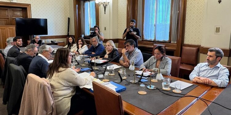 La situación de Calcar se mantiene como uno de los focos más críticos dentro del mapa laboral nacional