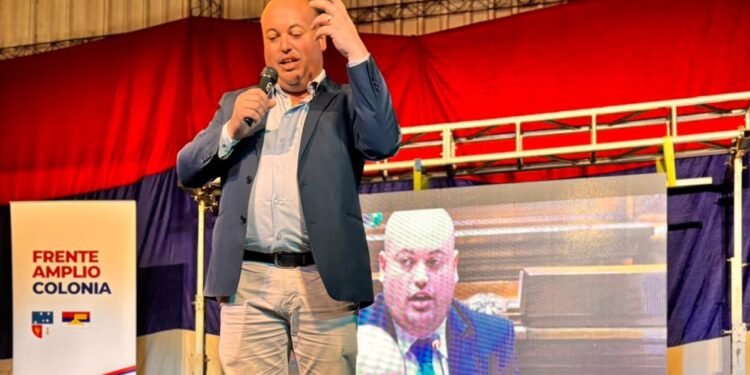 Nicolás Viera cerró su campaña con un llamado a la unidad y al empleo en Colonia