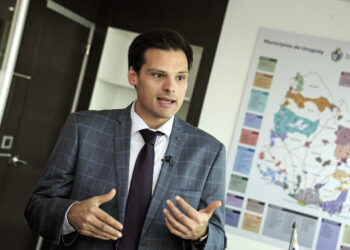 Intendencias ejecutan, OPP valida: así funciona la nueva descentralización