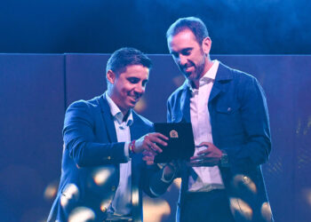 Forlán, Godín y Lugano son reconocidos como Leyendas Celestes