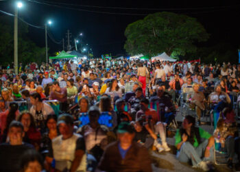 El verano se instala en Conchillas: música, deporte y comunidad frente al río