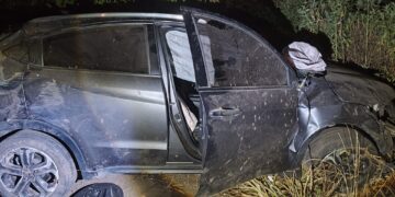 Un auto volcó en Ruta 97 y el conductor permanece internado en CTI