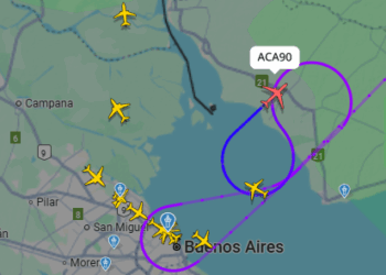 Tres aeronaves desviadas sobrevuelan Colonia antes de intentar arribar a Buenos Aires