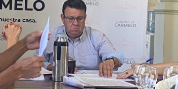 Una sesión sin aviso previo expone tensiones institucionales en el Municipio de Carmelo