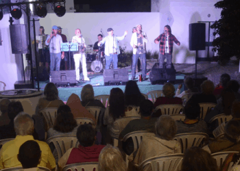 El patio vuelve a latir cada jueves. Y anoche no fue la excepción.