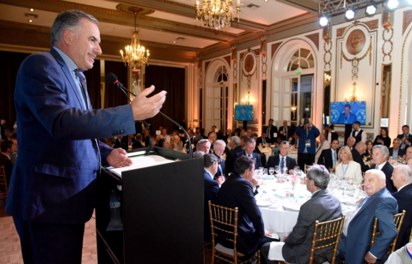 Orsi ofrece a empresarios argentinos la “estabilidad” de Uruguay como activo para inversiones de largo plazo