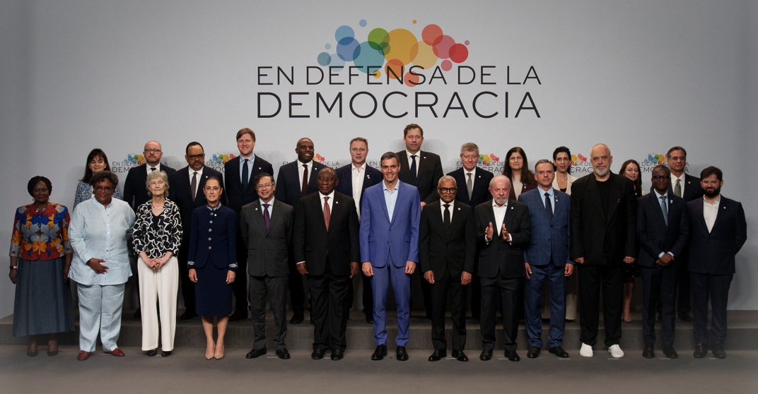 Orsi en Barcelona: inserción internacional, alineamiento político y señal diplomática