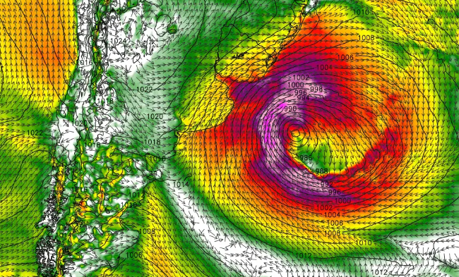 Un ciclón extratropical traerá vientos intensos, lluvias y aire frío al sur de Uruguay