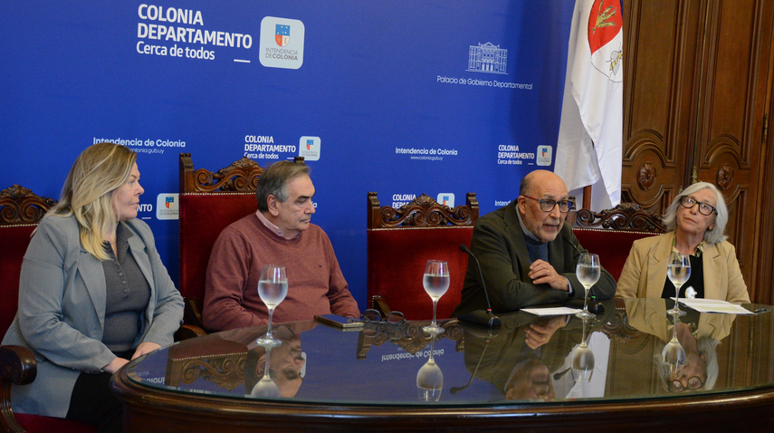 La Intendencia de Colonia presentó la quinta edición de su Concurso Literario