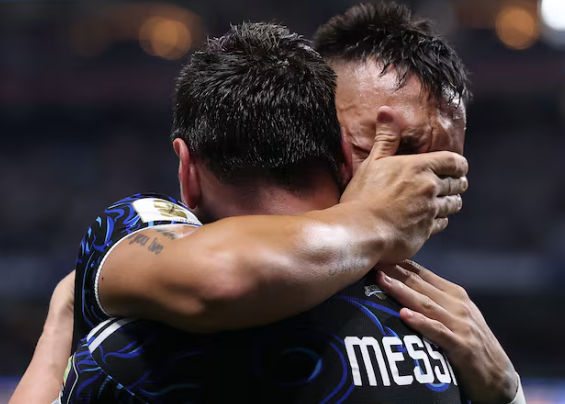 Argentina volvió desde el borde: derrotó 2-1 a Inglaterra y jugará la final del Mundial ante España 22 Argentina volvió desde el borde: derrotó 2-1 a Inglaterra y jugará la final del Mundial ante España