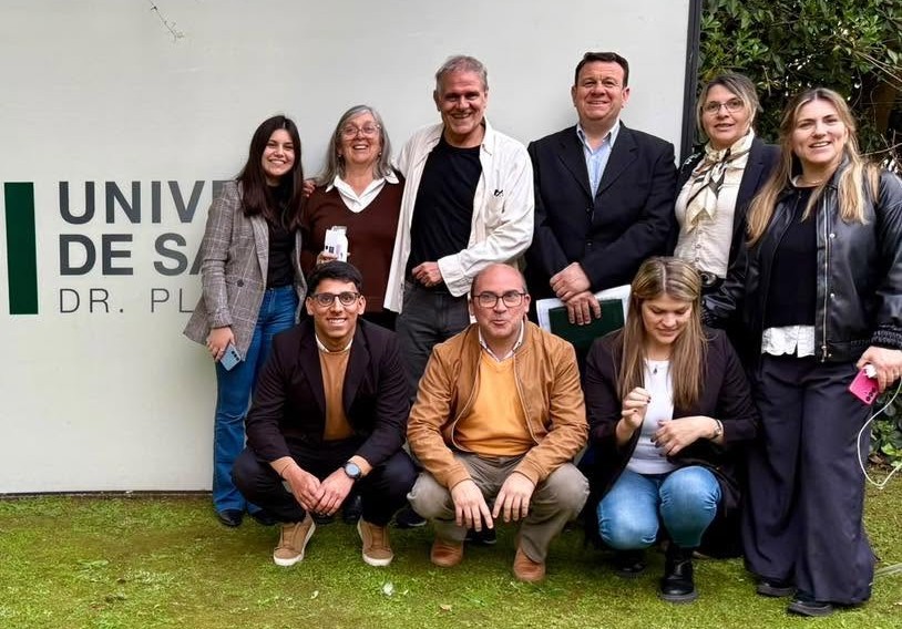 Carmelo participó en una jornada sobre salud mental adolescente en la Universidad de San Isidro