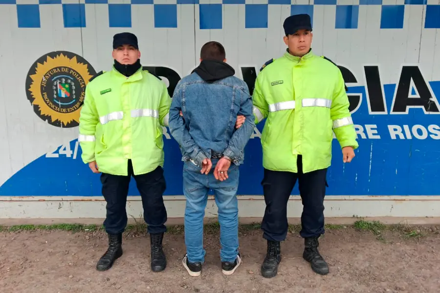 Detuvieron en Entre Ríos a un uruguayo buscado por la Justicia e incautaron armas y cocaína