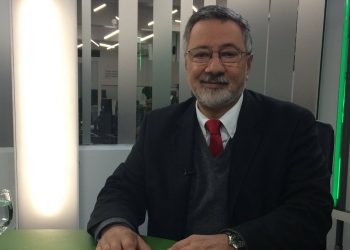 Director de Aduanas no recibió a la prensa «por motivos de fuerza mayor»