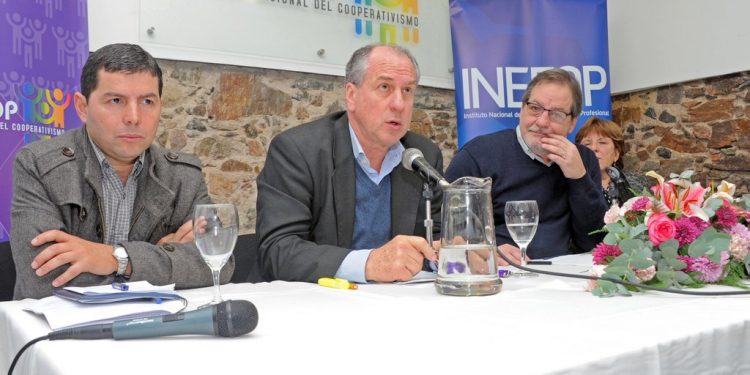 Ministerio de Trabajo y Seguridad Social capacitará y brindará asistencia técnica a cooperativas