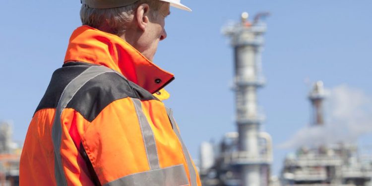 ERCNA dicta curso básico para operaciones de carga en barcos petroleros