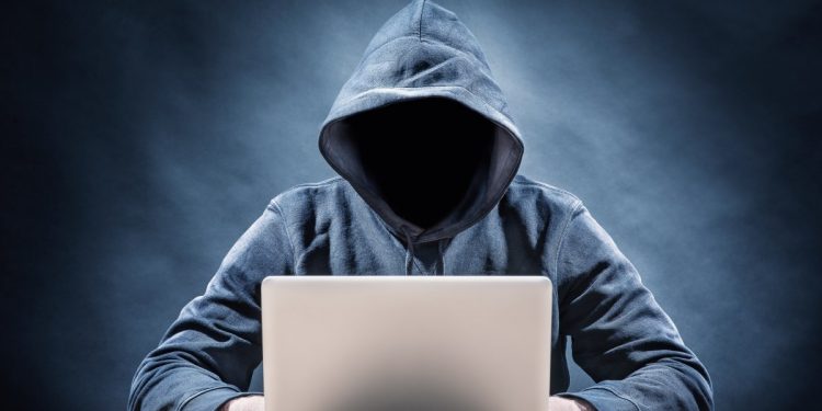 Uno de los hinchas detenidos es de Colonia