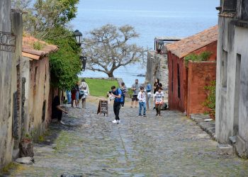 Hoteles de Colonia del Sacramento registran una ocupación del 71% en Semana de Primavera